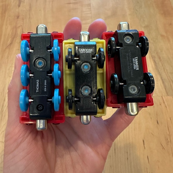 Thomas The Train Easter Sodor Egg Hunt Die Cast Magnetic  *Read* - Picture 5 of 5